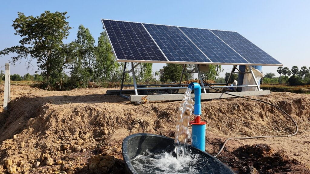 Solar powered borehole Zimbabwe